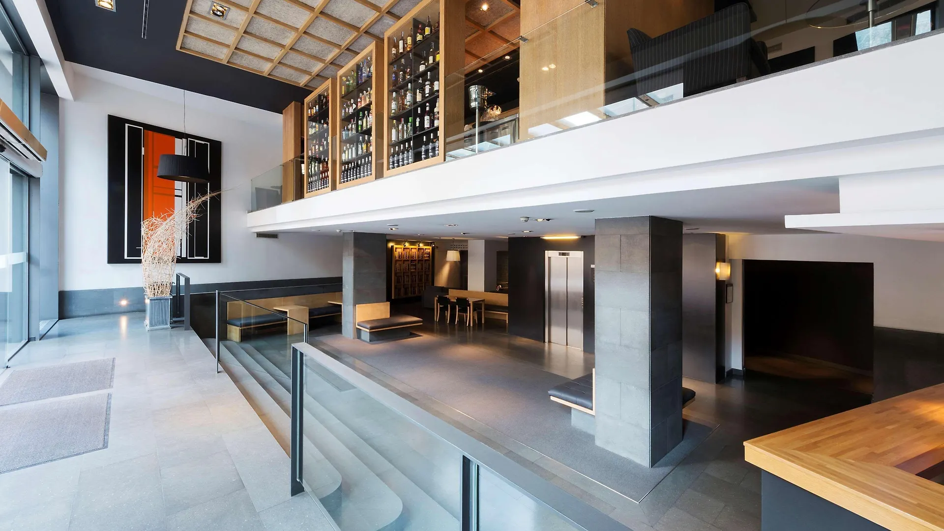 6 Romantic Hotels in Eixample Worth Booking for Two
