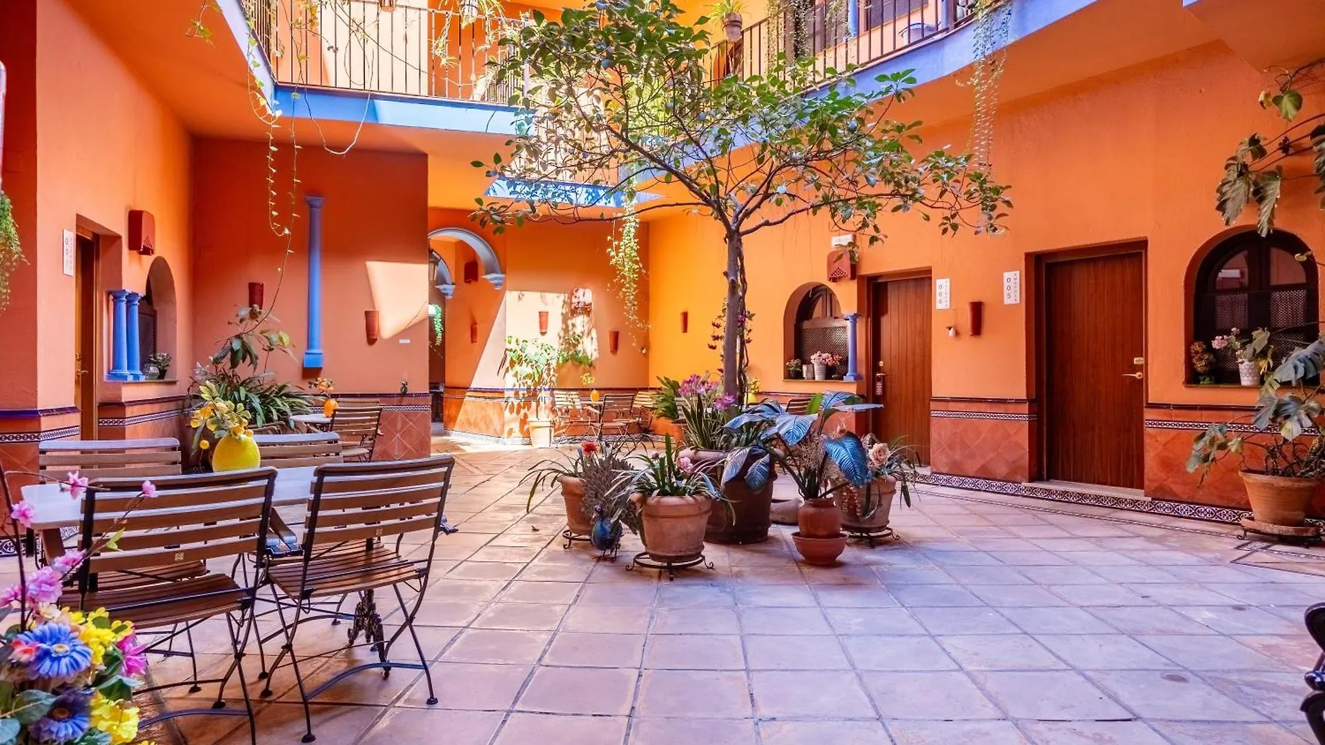 4 Romantic Hotels in Seville's Old Town Worth Booking in 2025