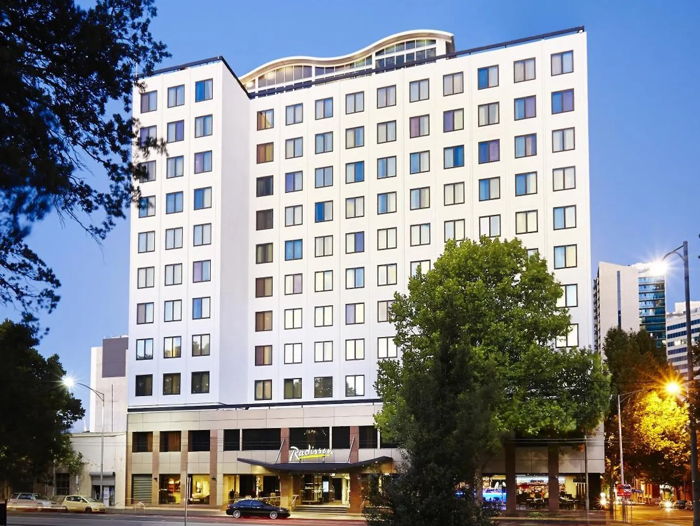 Staying Near Treasury Gardens: 3 Central Melbourne Hotels Compared