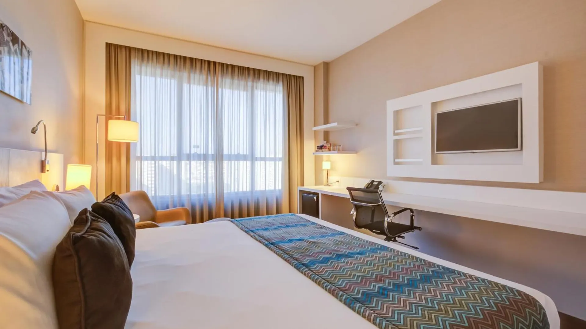 4 Hotels Close to Shopping Ibirapuera That Deliver on Location