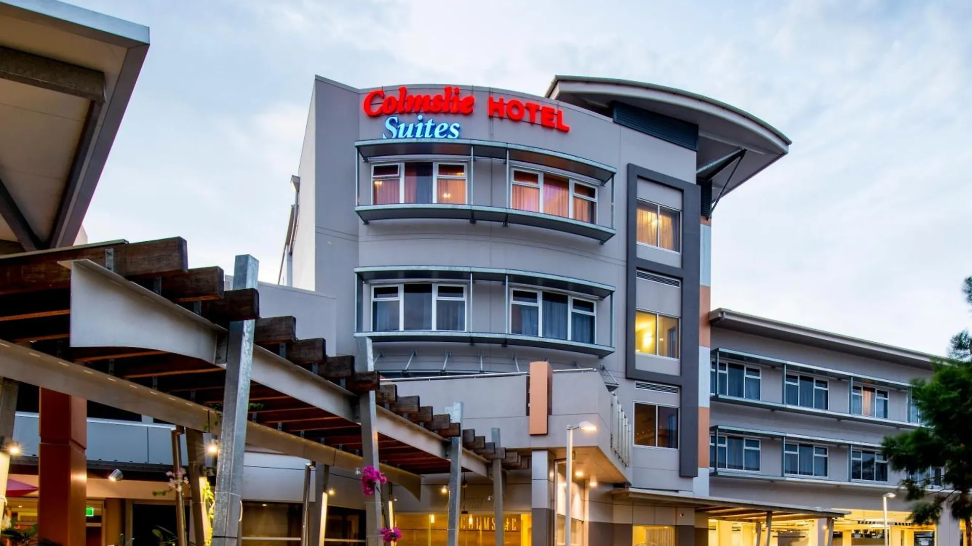 6 Family Hotels Near the Wheel of Brisbane Worth Booking