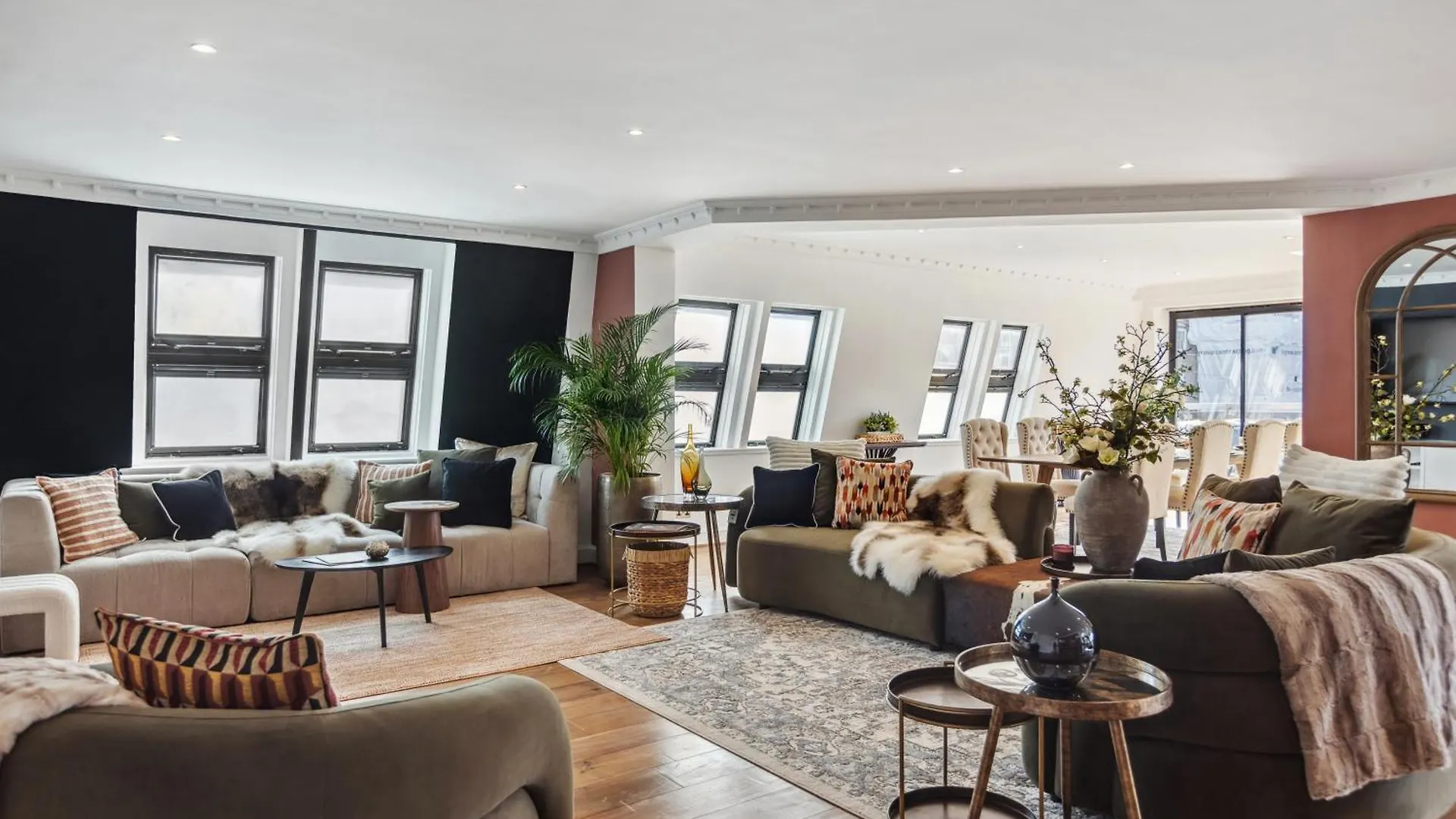 Where to Stay in Park Lane: 4 Best Central Hotels