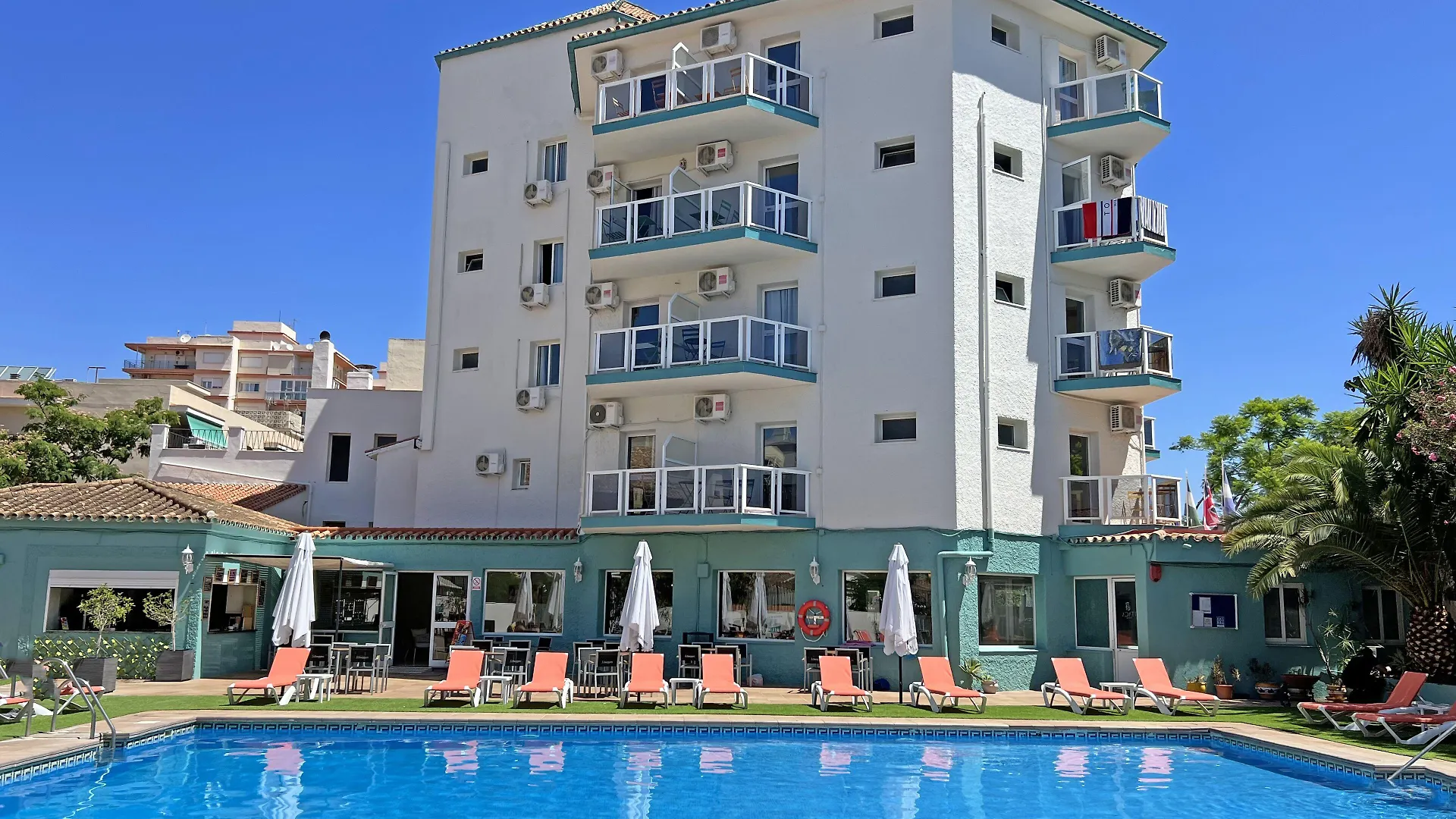 Staying Near Los Boliches: 6 Family Hotels Compared