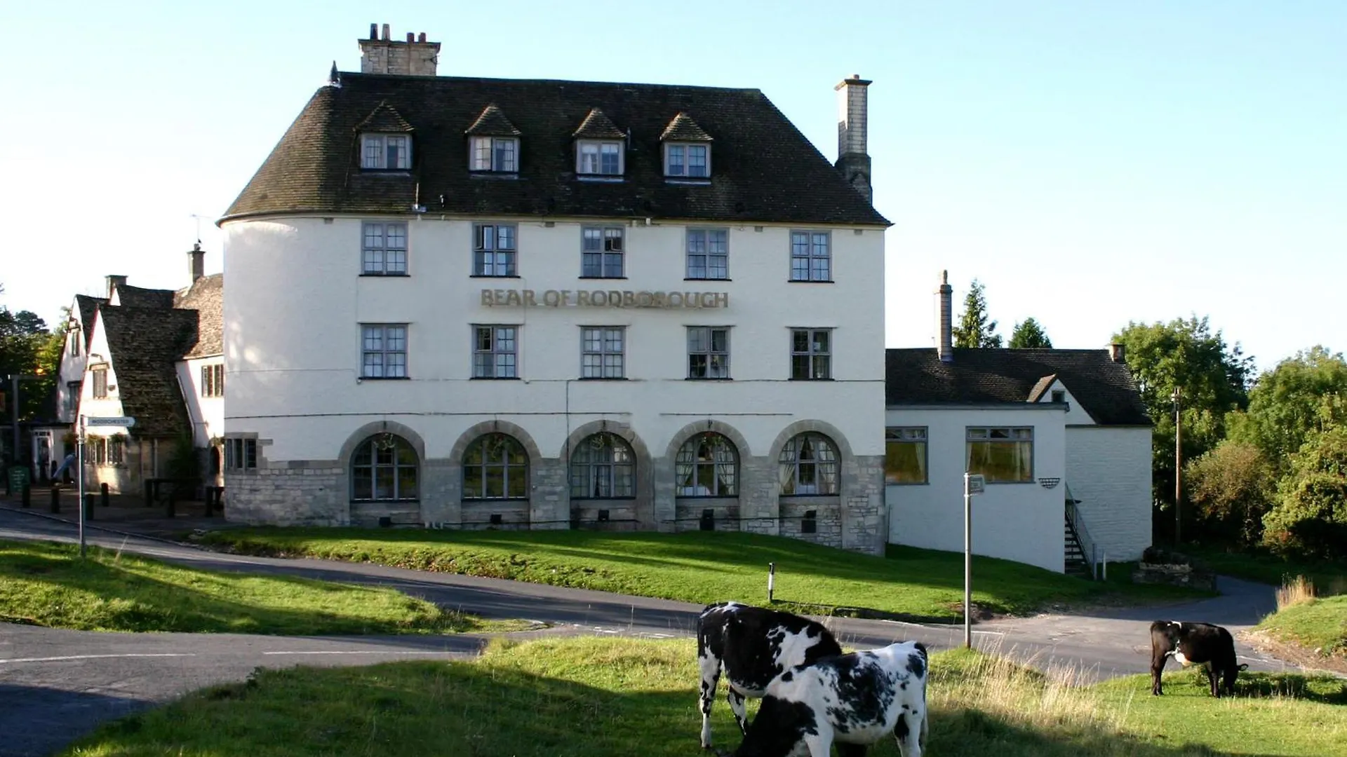 5 Romantic Hotels Close to Painswick Rococo Garden