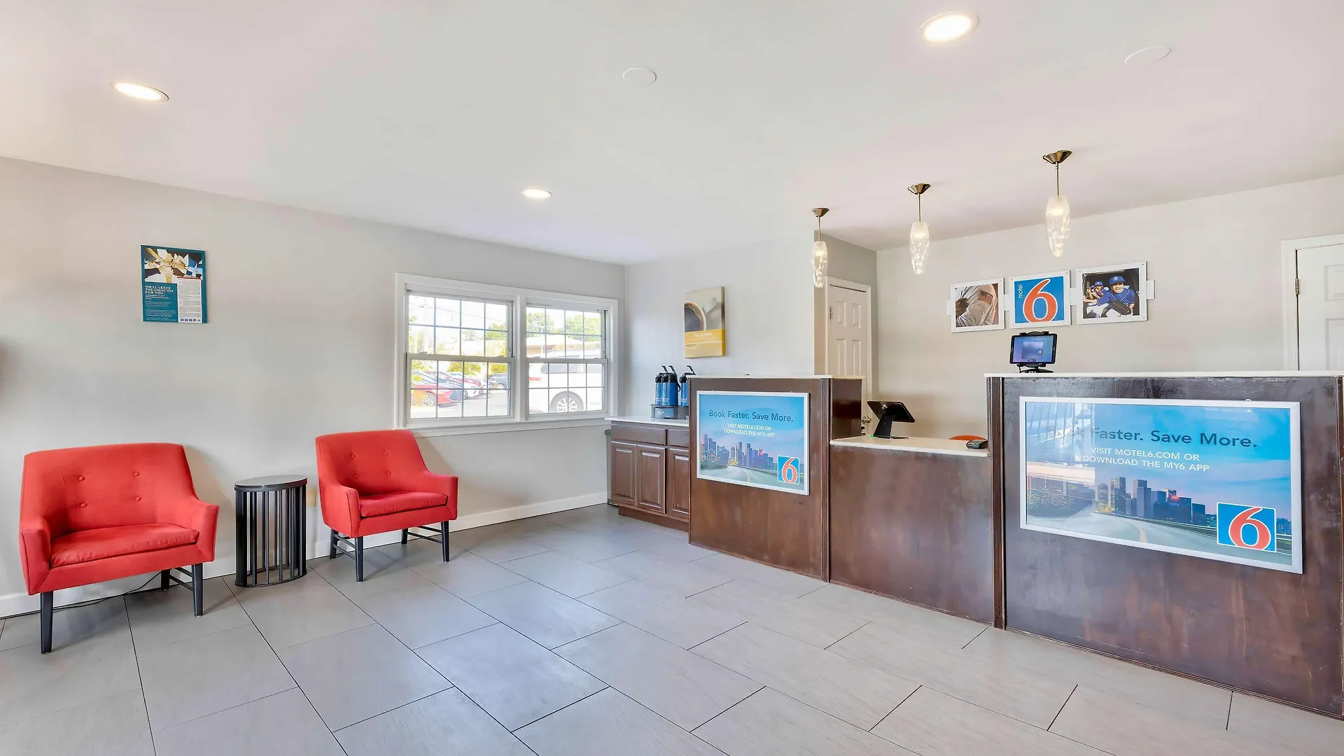 Where to Stay Near The Pentagon: 4 Budget Hotels That Deliver