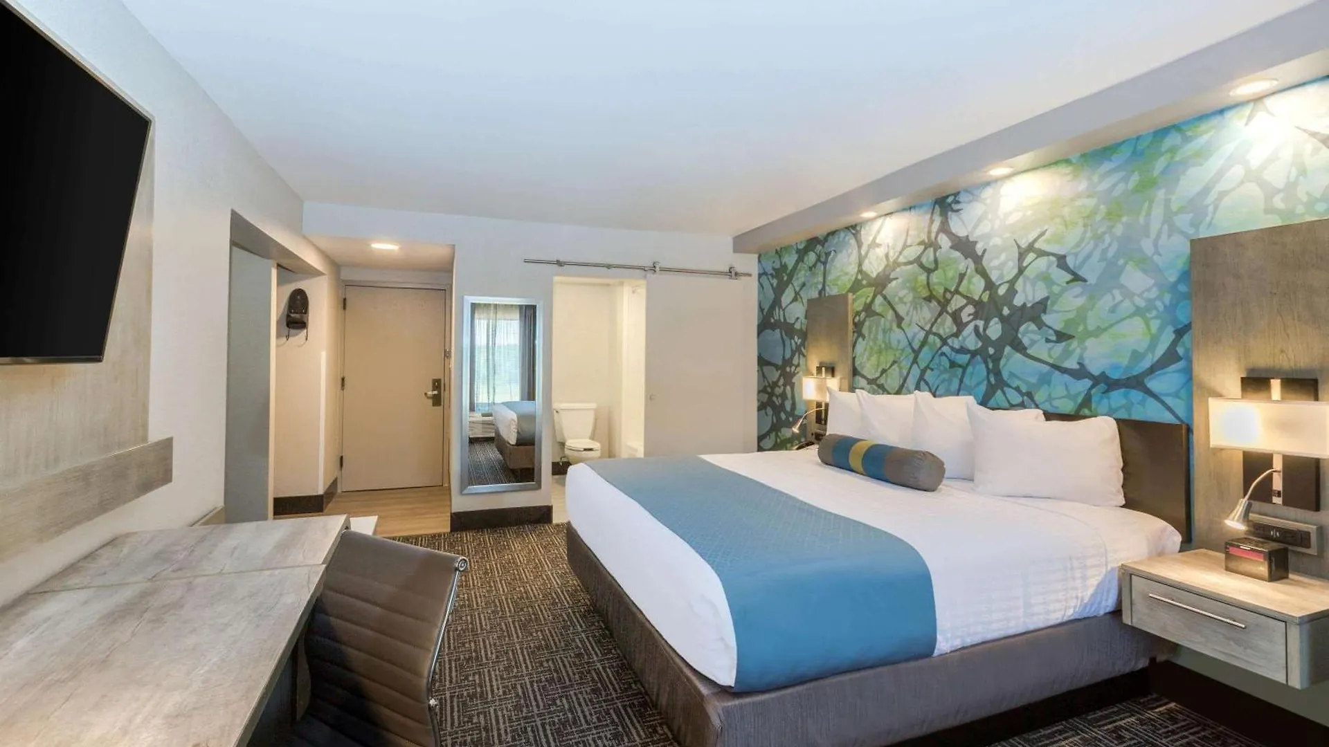 5 Smart 3-Star Hotels Near Drakes Creek Park to Book