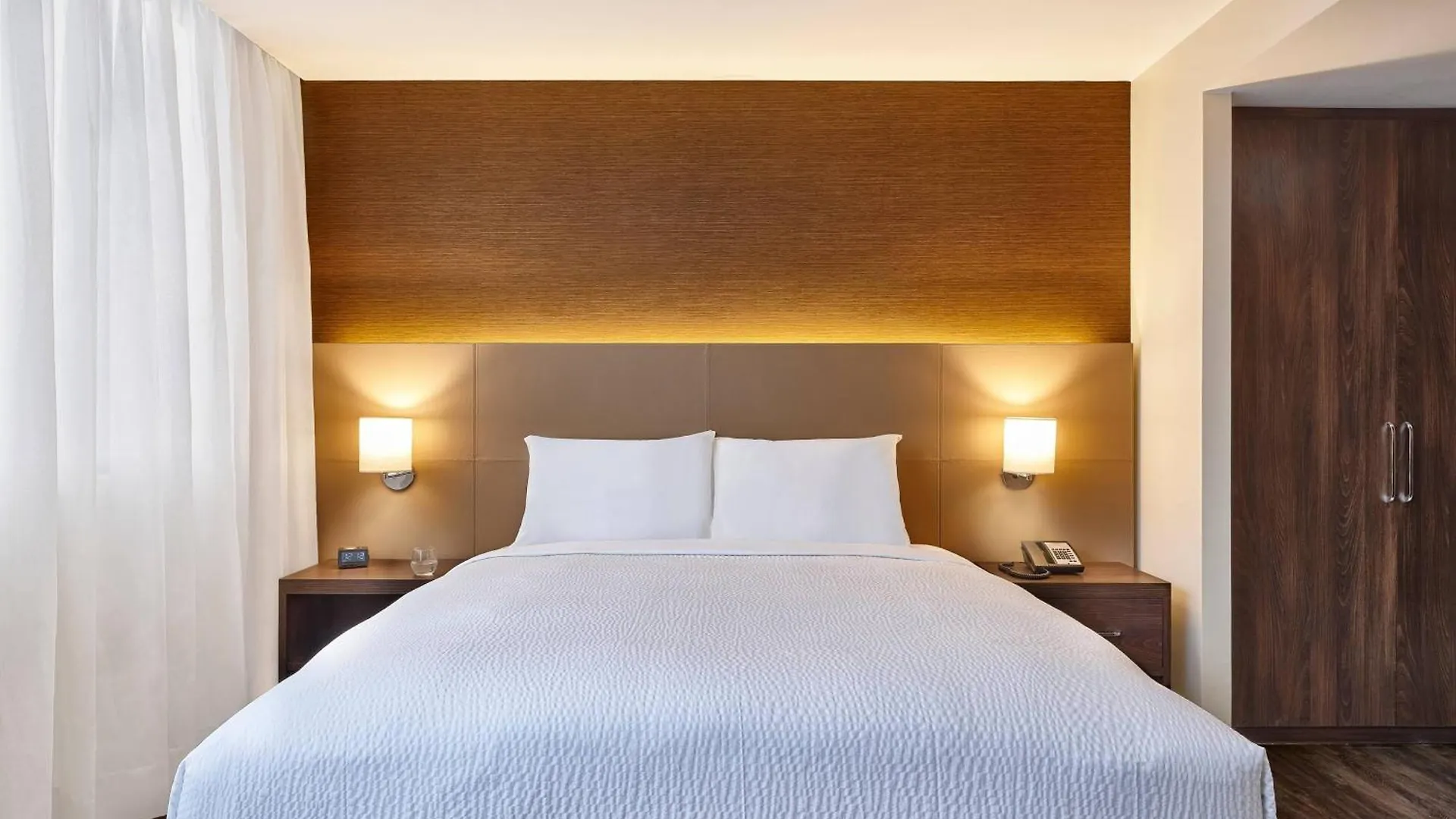 4 Family-Friendly Hotels Near Chácara Tropical Worth Booking
