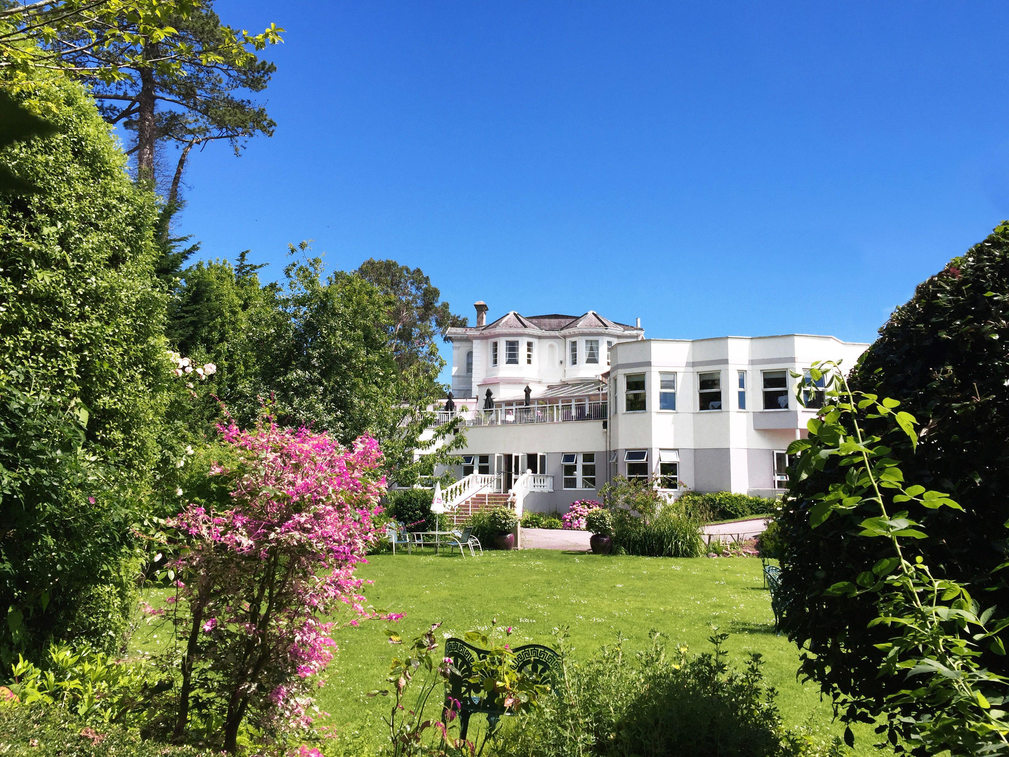 15 Central Hotels Near Berry Head That Deliver on Location