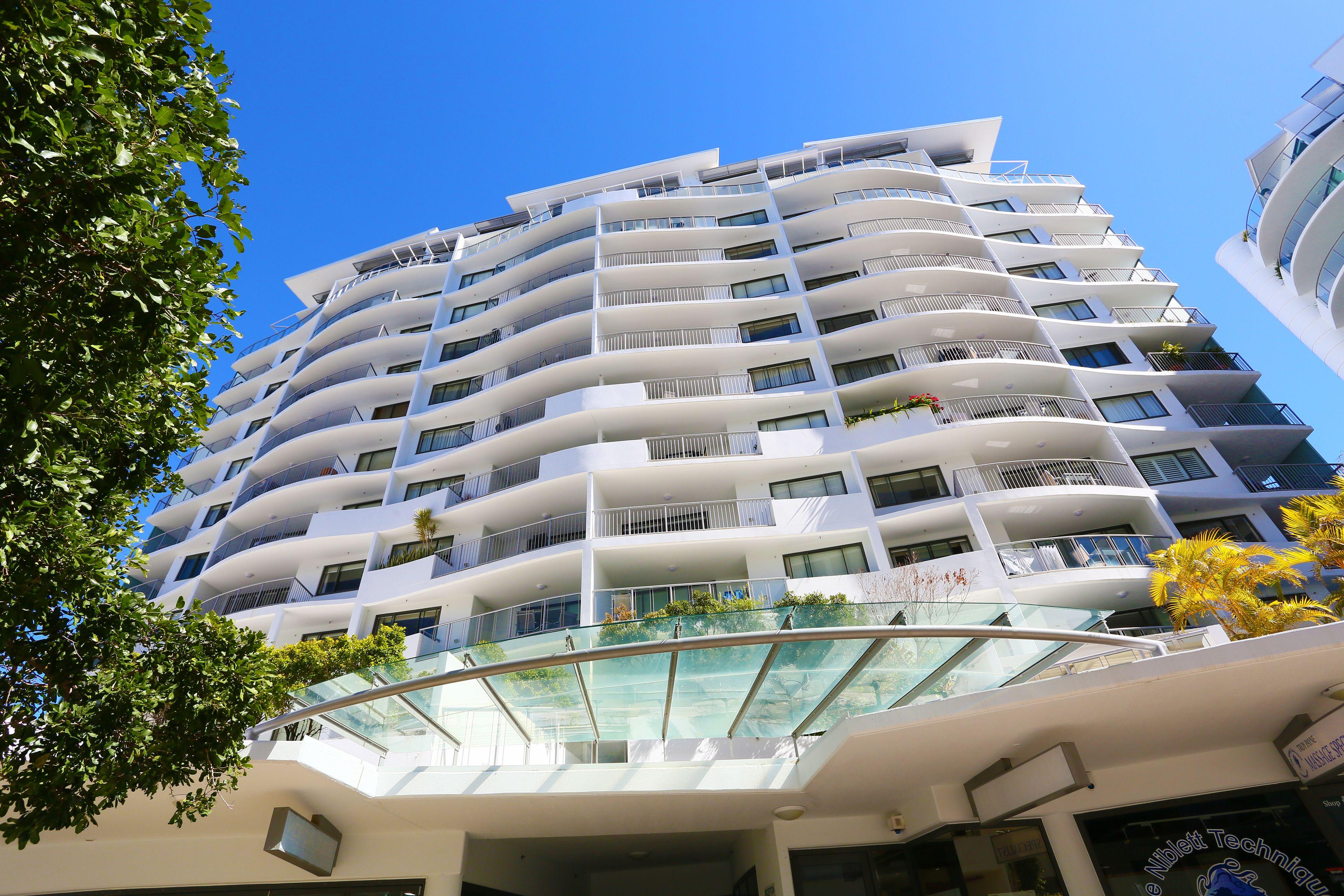 9 Four-Star Hotels Near Club Kawana That Deliver