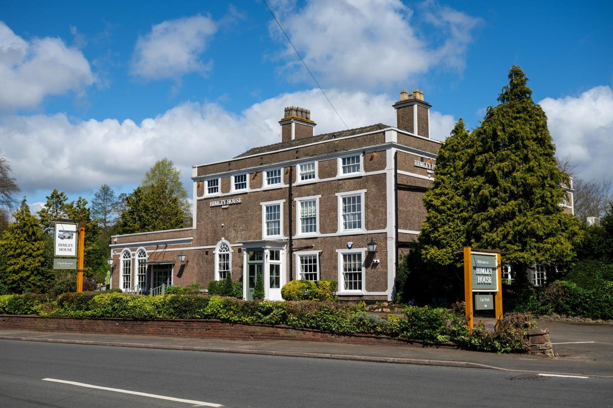Where to Stay Near Bilston Craft Gallery: 4 Top Design Hotels