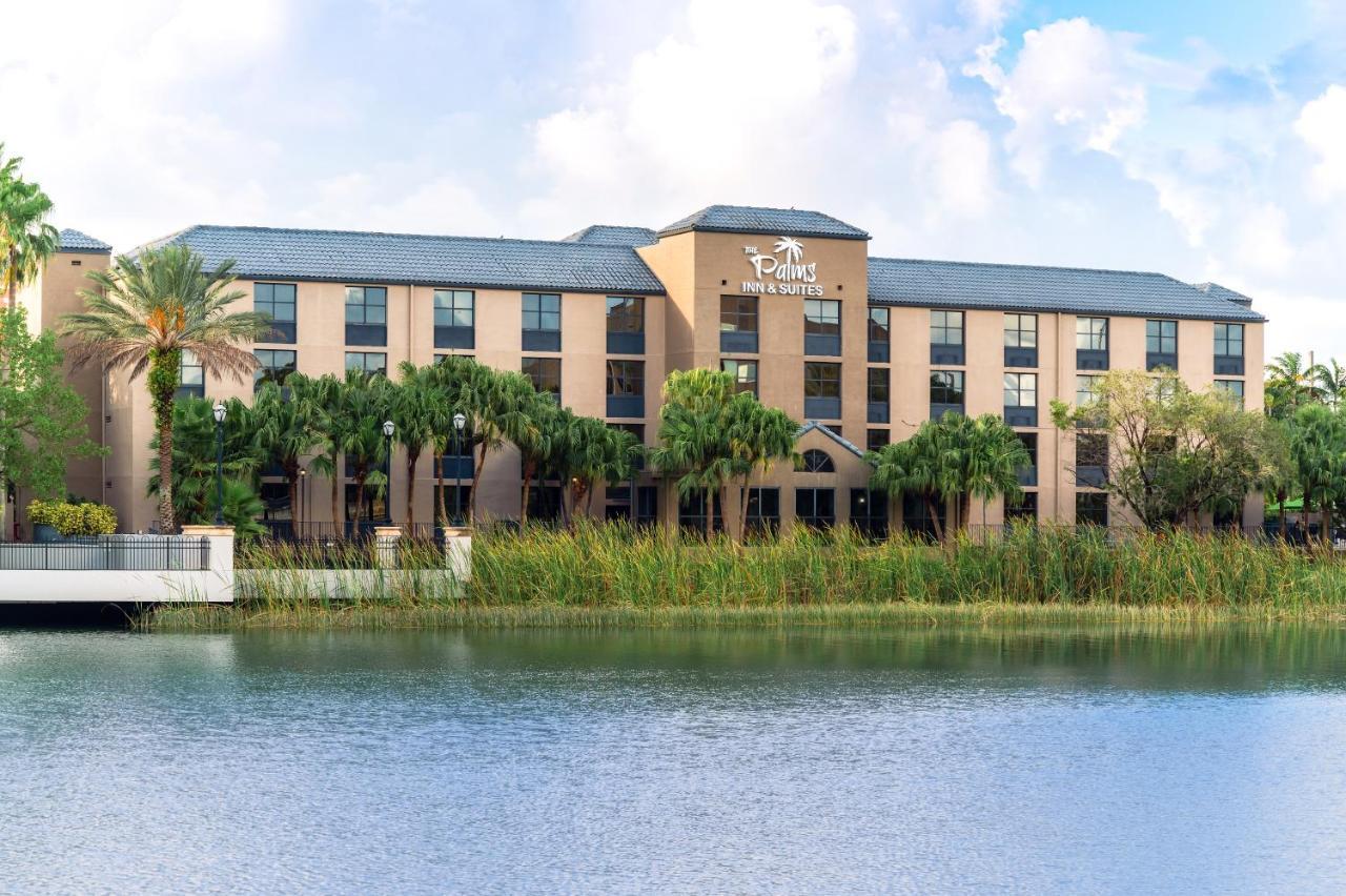 5 Golf Hotels Near Tropical Park Miami Worth Booking
