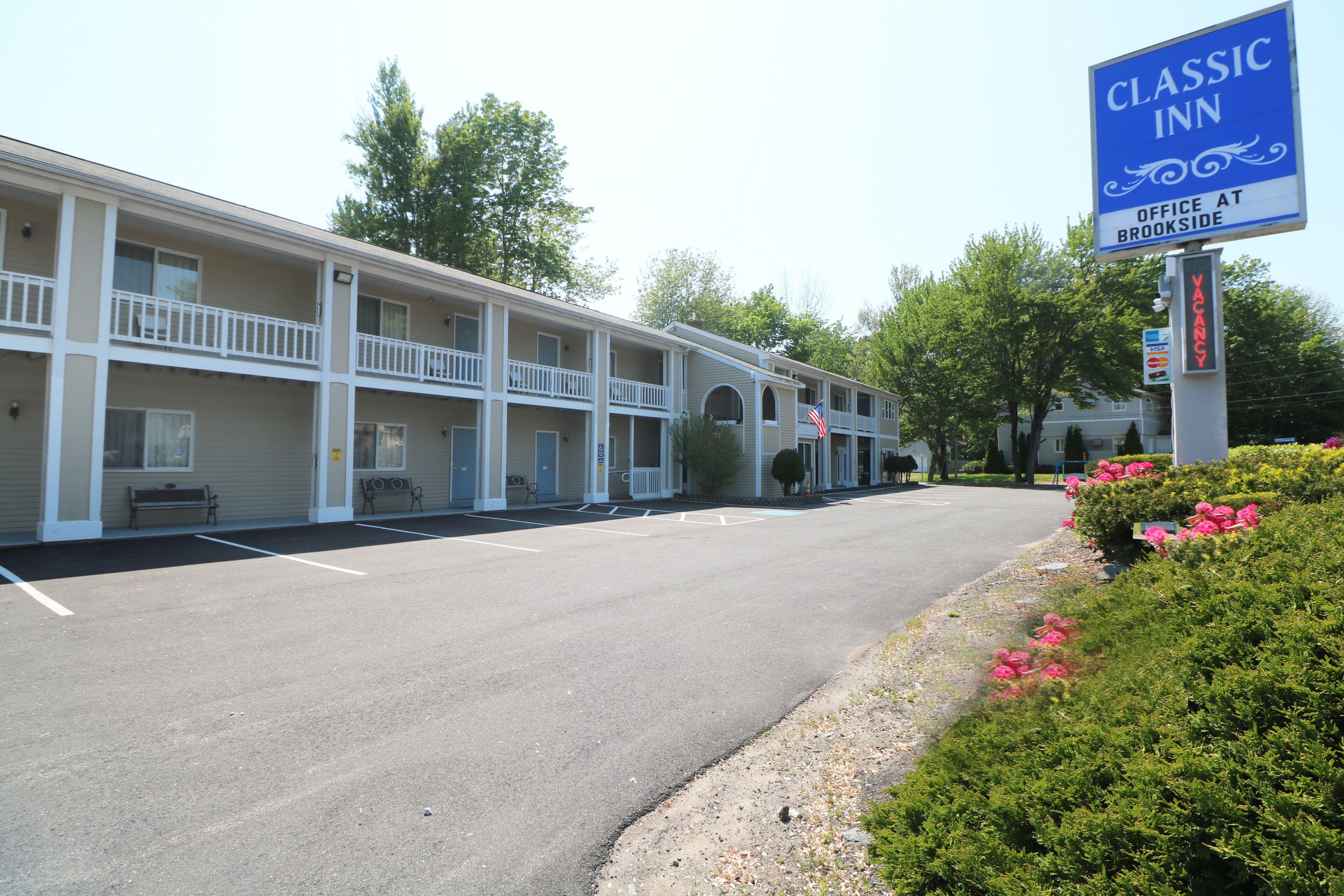 5 Beach Hotels Near Aquaboggan Water Park Worth Booking